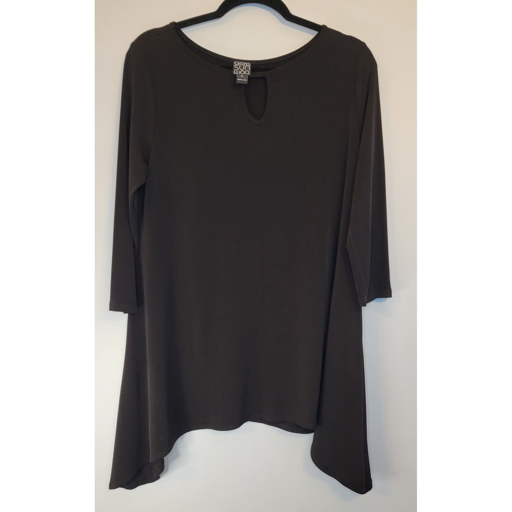 Clara Sun Woo Black Keyhole Tunic Top Asymmetrical Stretch 3/4 Sleeve M